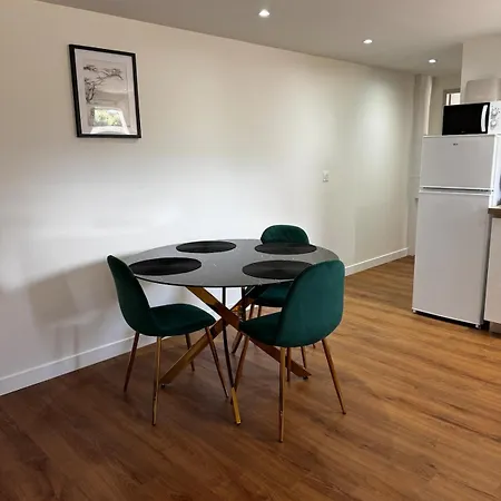 Apartment Longchamps 5 - Air-conditioned - Ground Floor - Modern